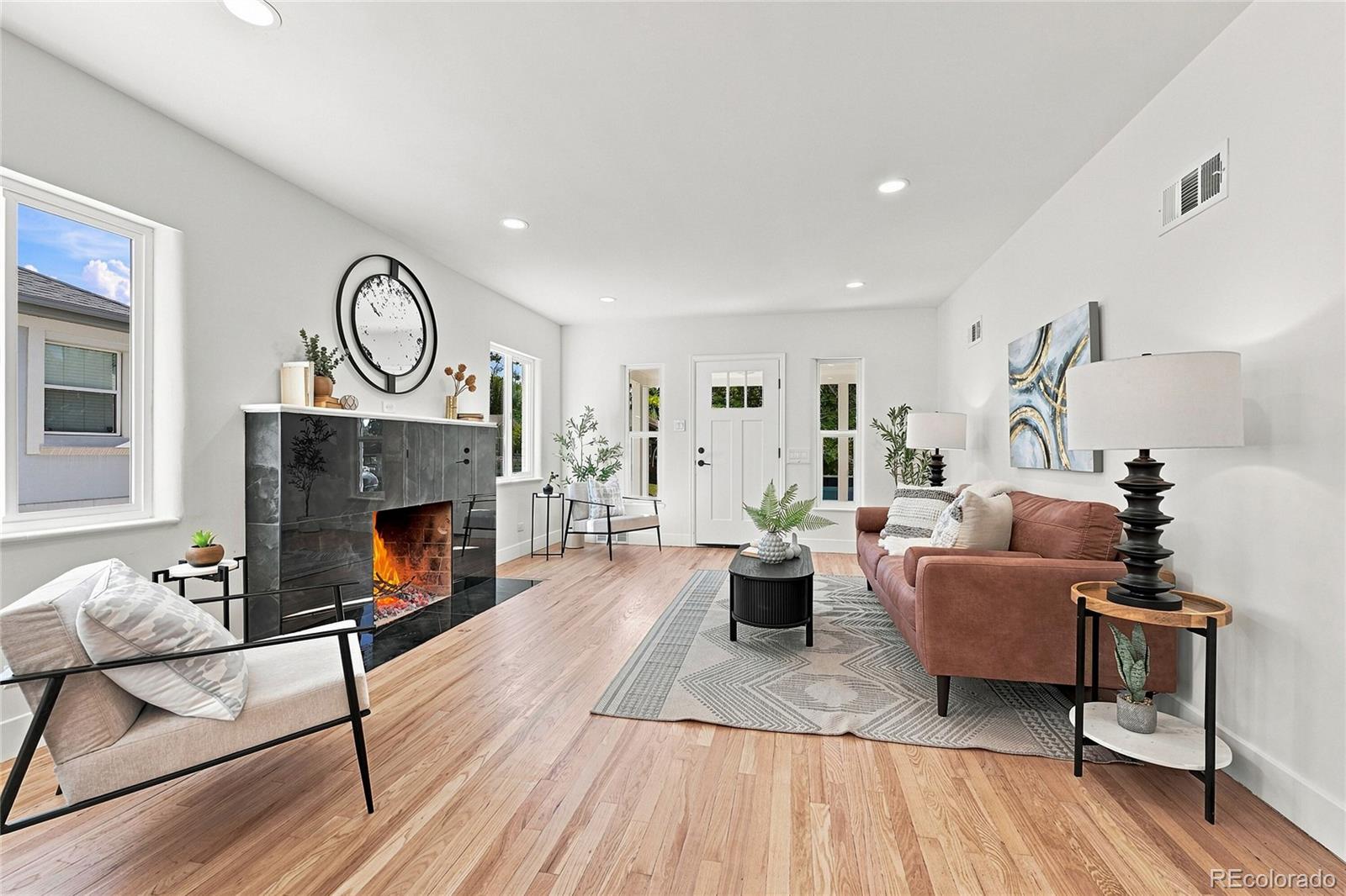 MLS Image #6 for 1840  newport street,denver, Colorado