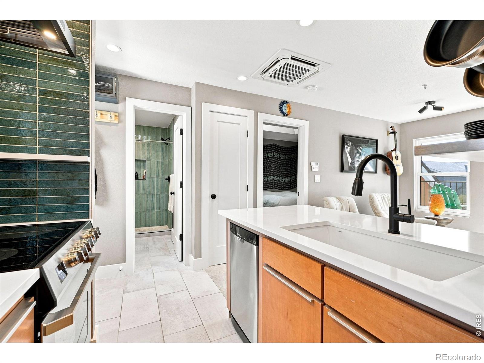 MLS Image #11 for 3025  broadway street,boulder, Colorado