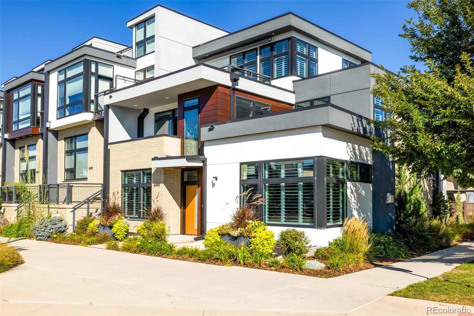 MLS Image #1 for 6949 e lowry boulevard,denver, Colorado