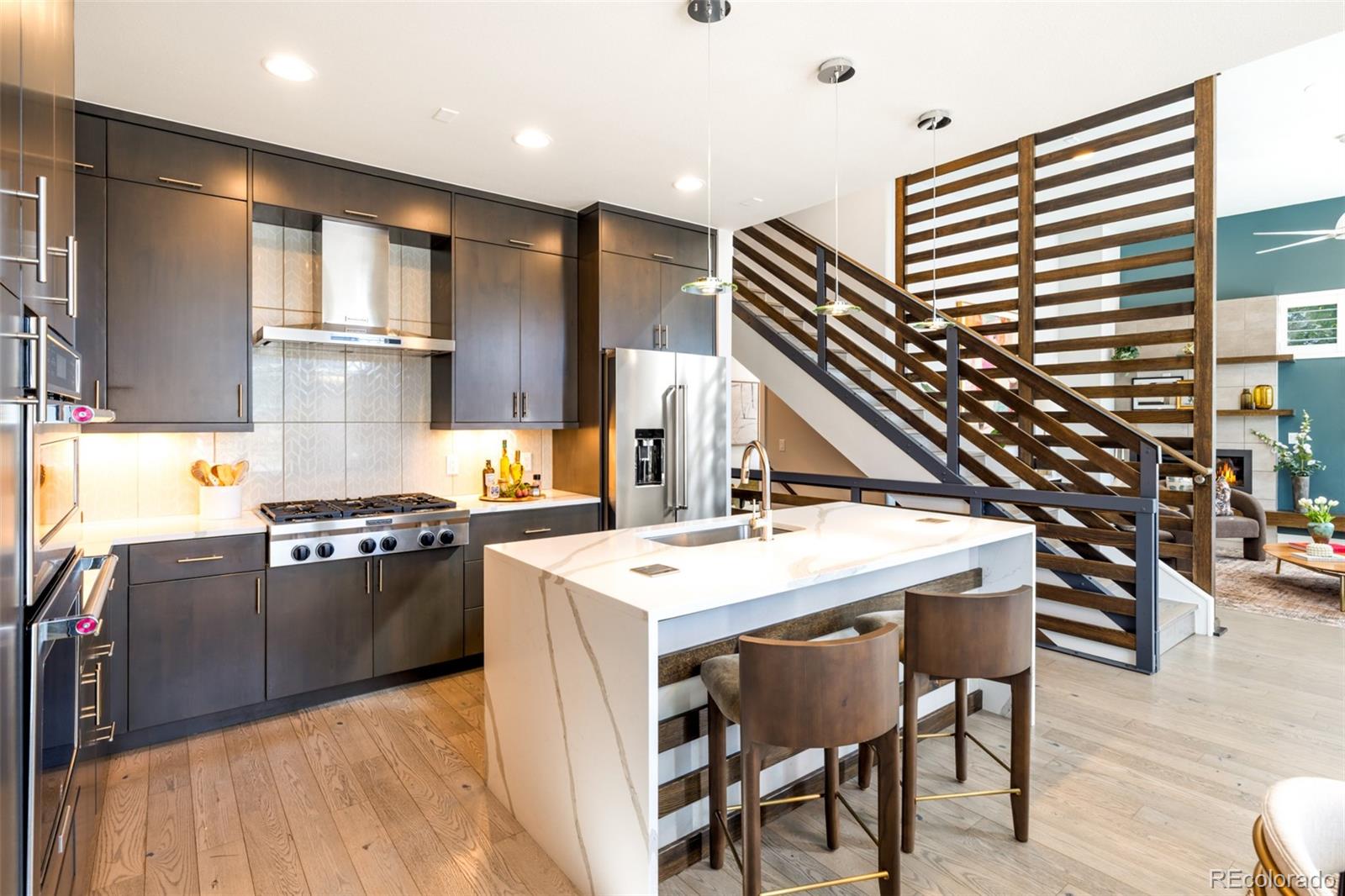 MLS Image #11 for 6949 e lowry boulevard,denver, Colorado