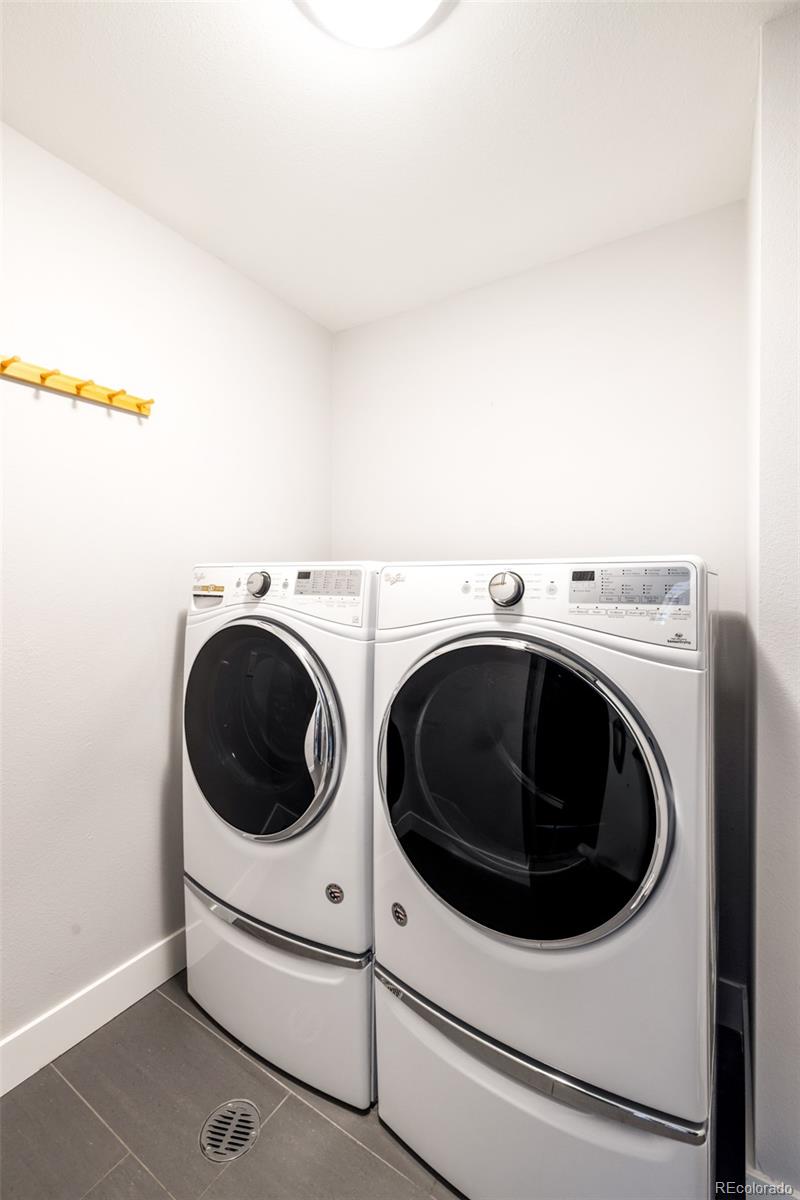 MLS Image #18 for 6949 e lowry boulevard,denver, Colorado
