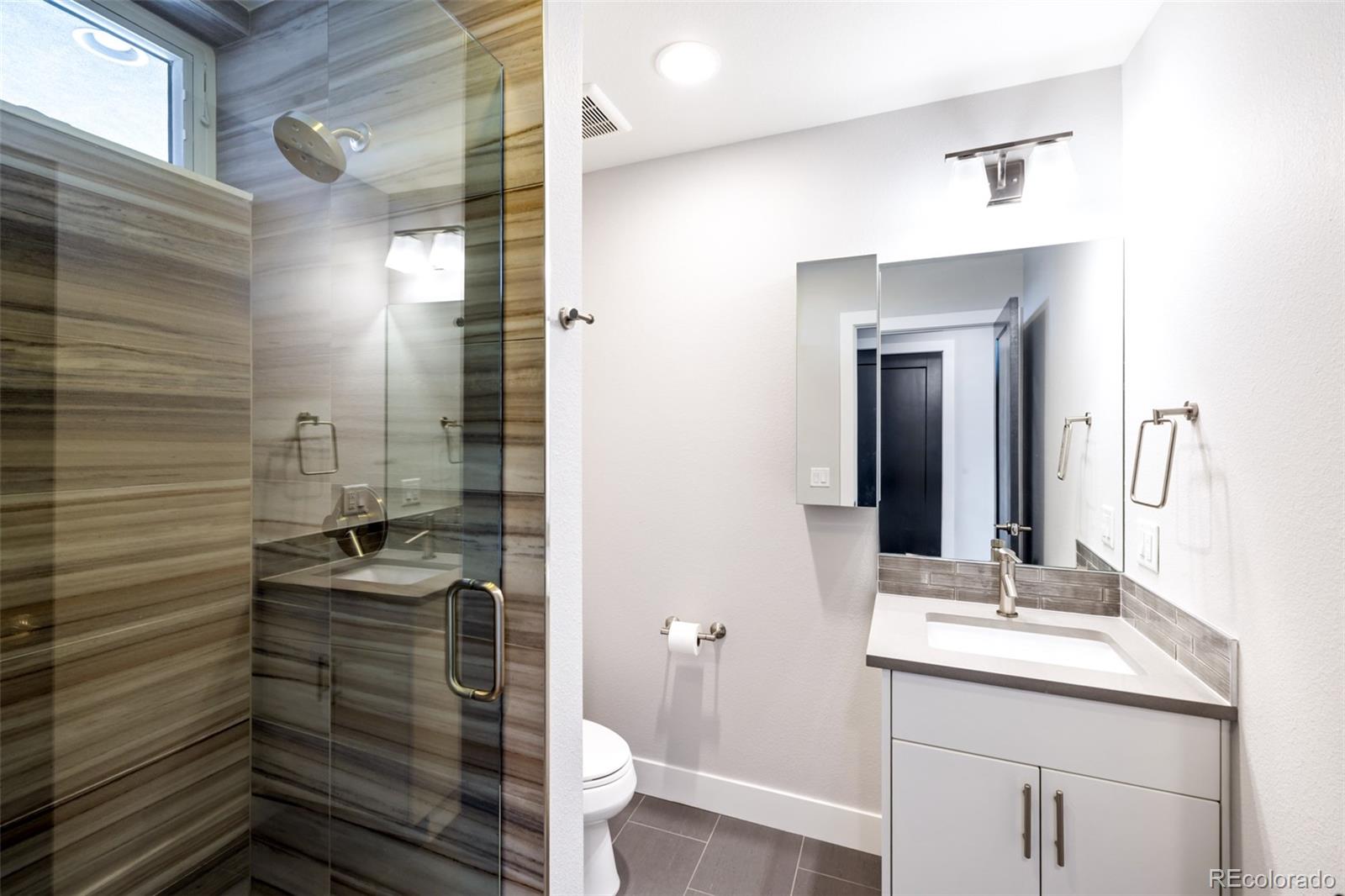 MLS Image #21 for 6949 e lowry boulevard,denver, Colorado