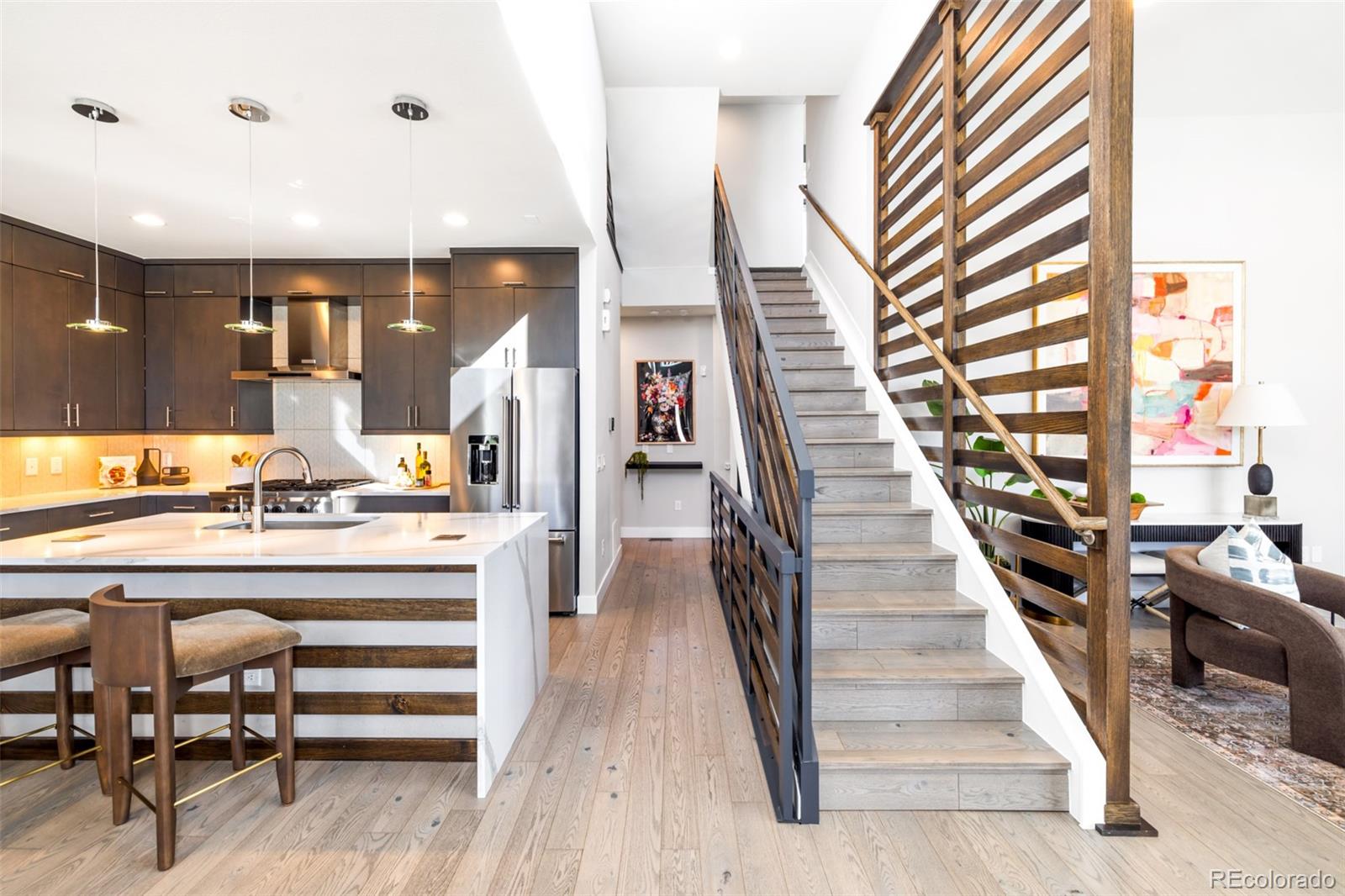 MLS Image #3 for 6949 e lowry boulevard,denver, Colorado