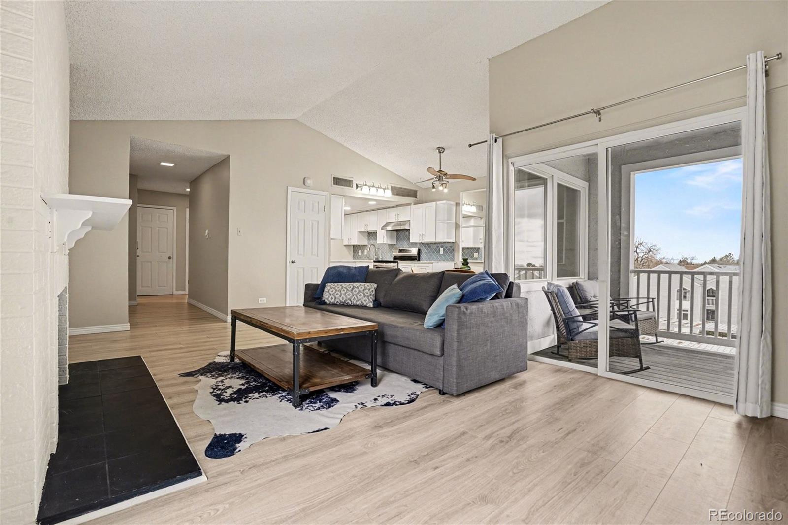 MLS Image #9 for 3426 s locust street,denver, Colorado