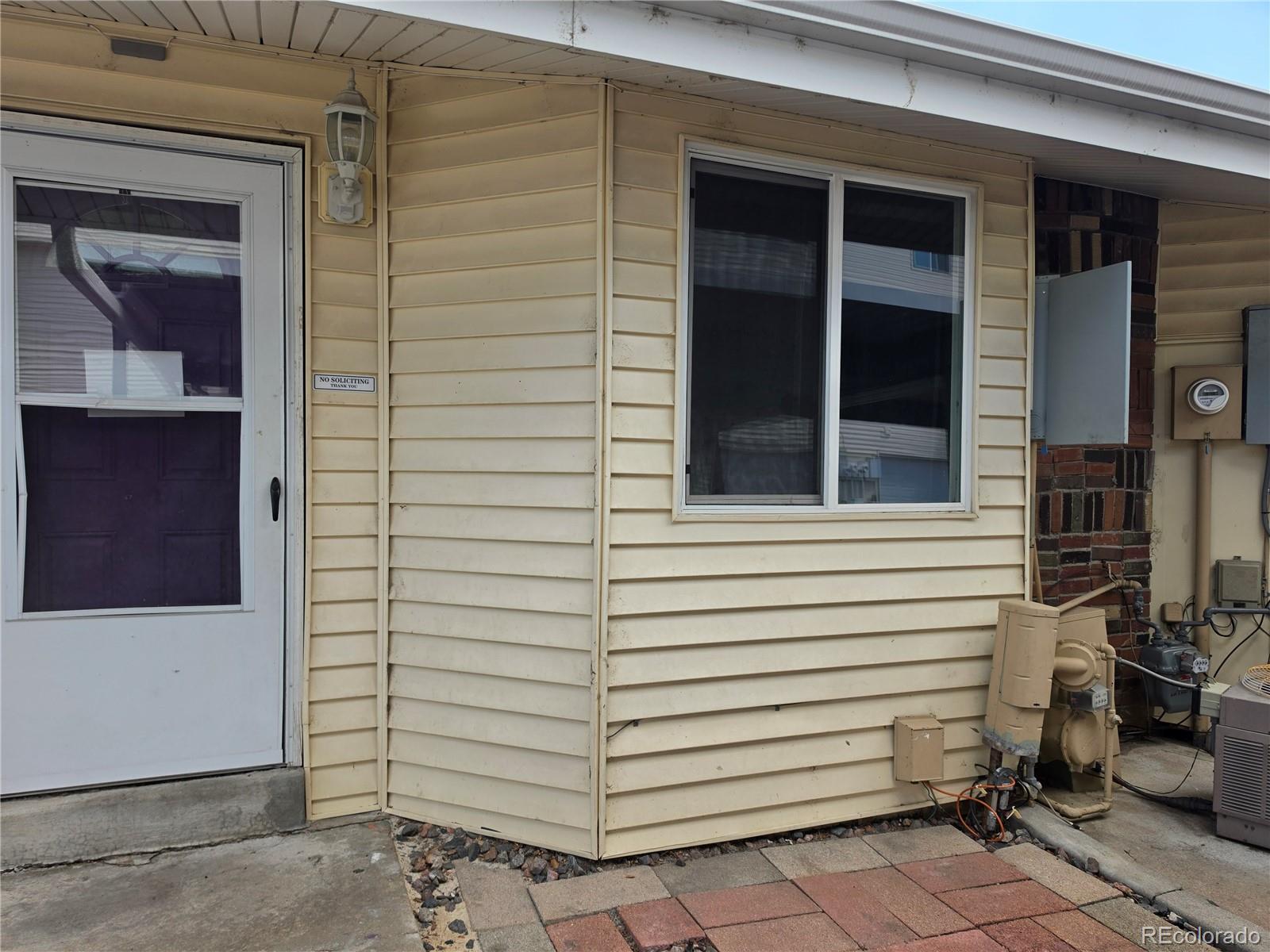 MLS Image #5 for 1026 s miller street,denver, Colorado