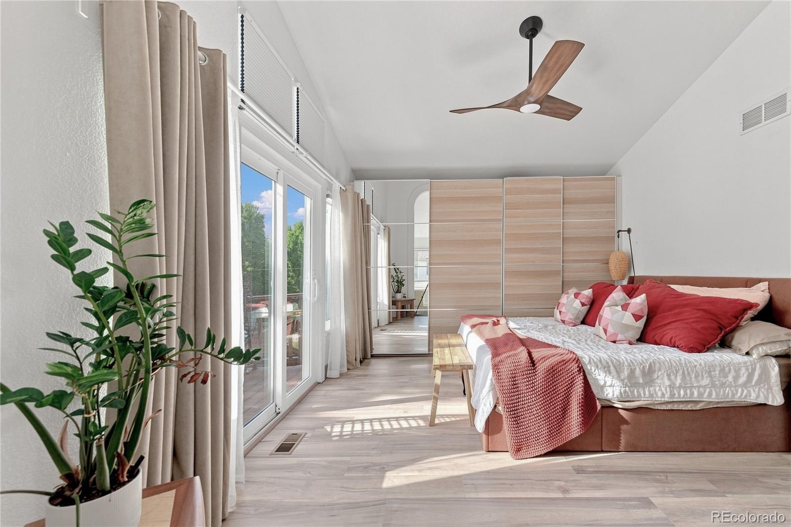 MLS Image #25 for 5499 s harlan way,denver, Colorado