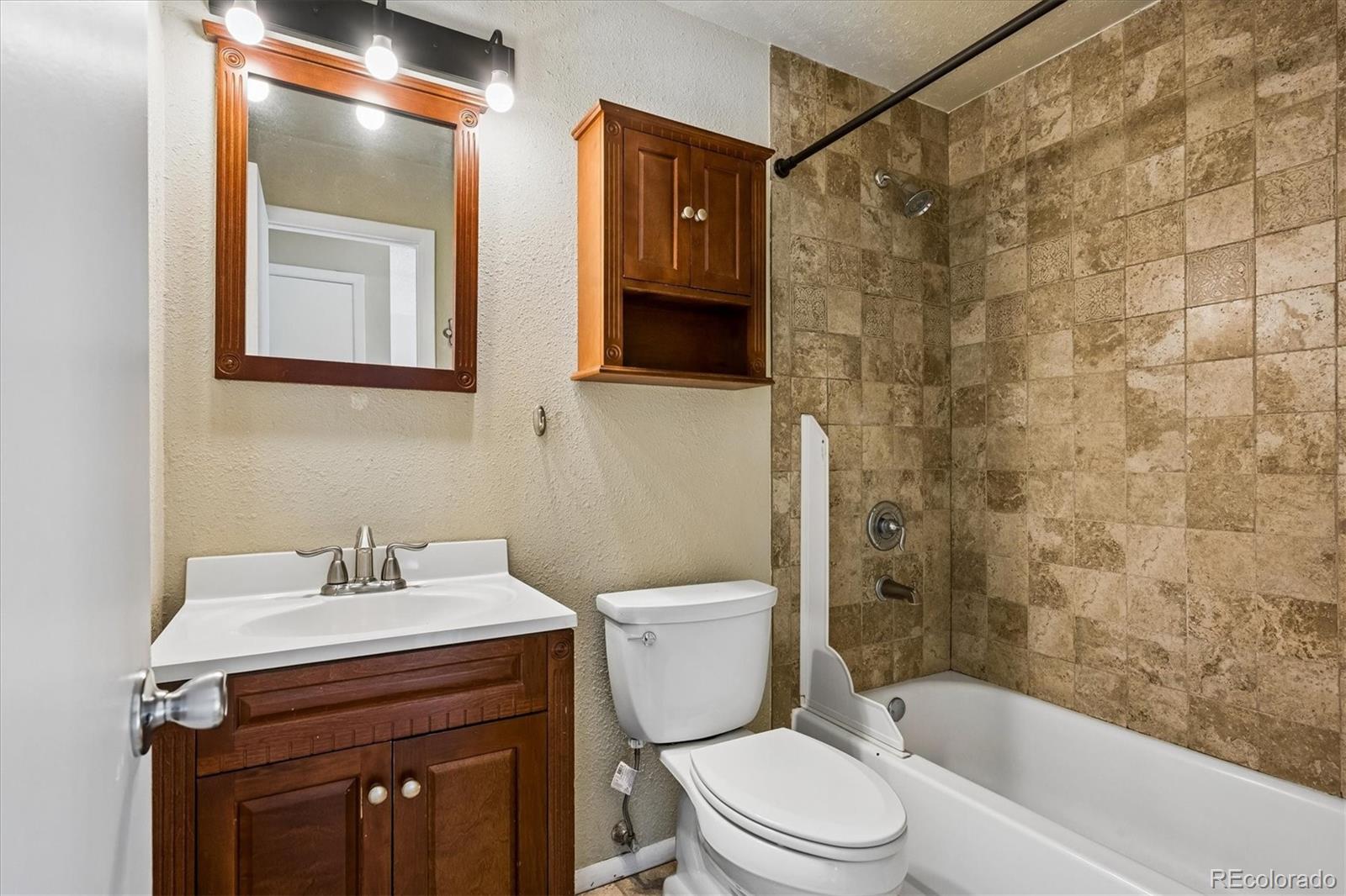 MLS Image #10 for 3058 s jasper way,aurora, Colorado