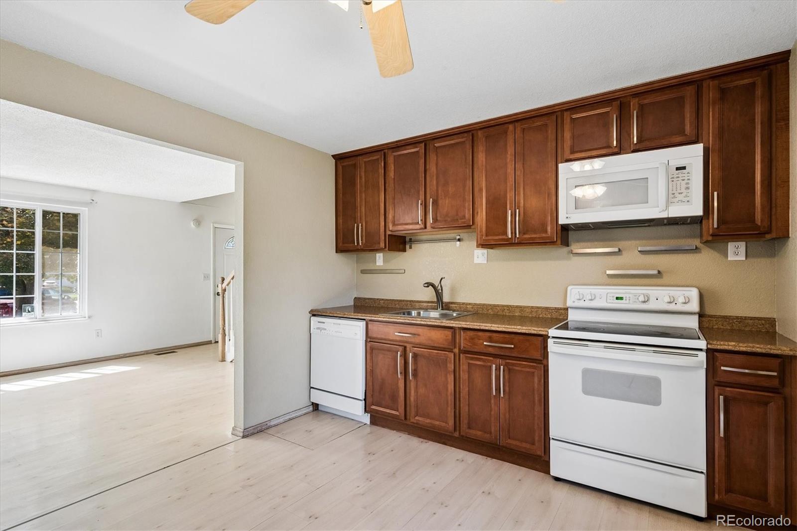 MLS Image #17 for 3058 s jasper way,aurora, Colorado