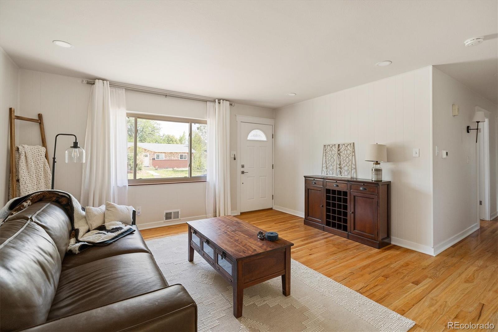 MLS Image #2 for 3151 s utica street,denver, Colorado