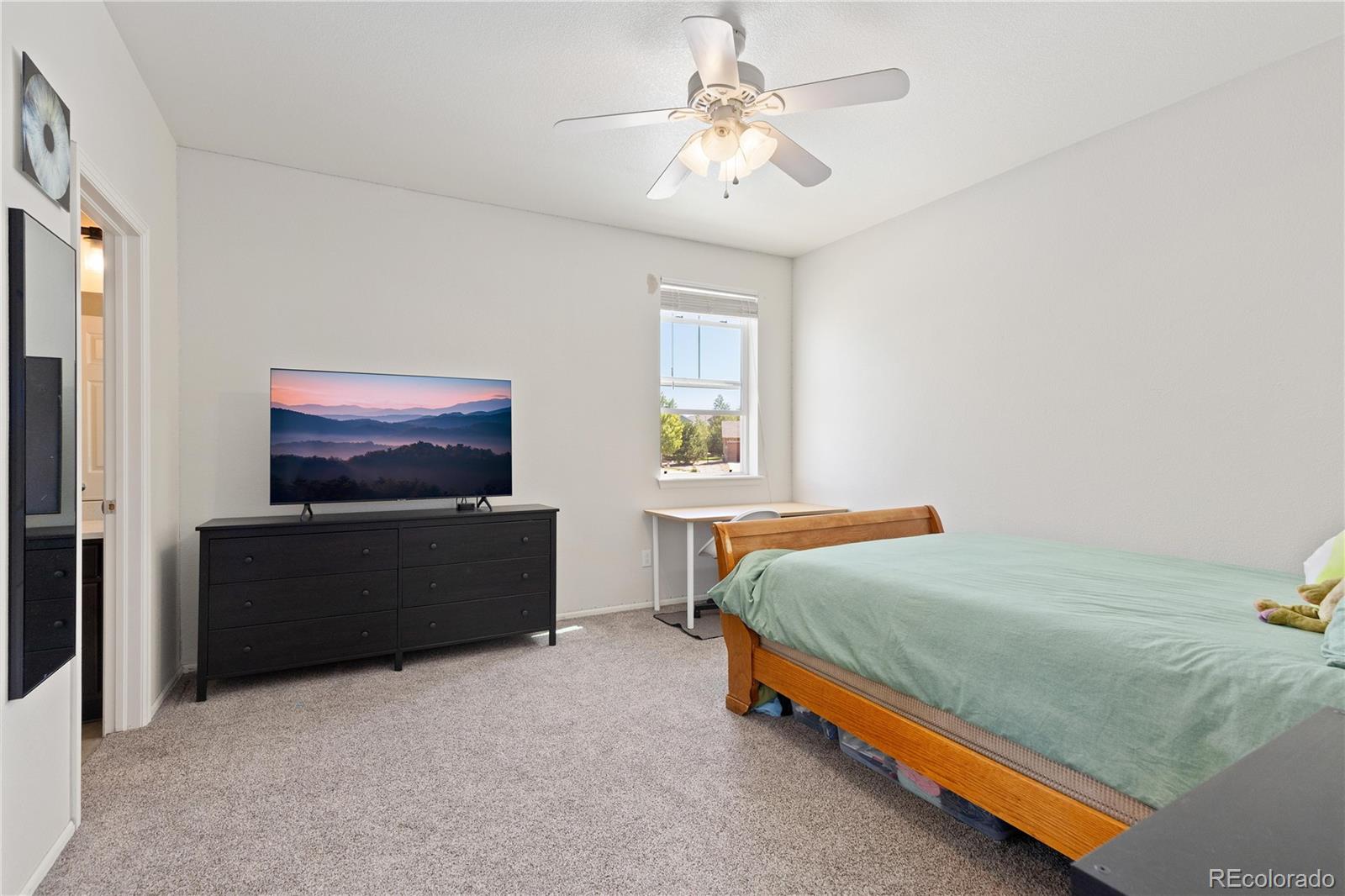 MLS Image #11 for 42003  westchester circle,elizabeth, Colorado