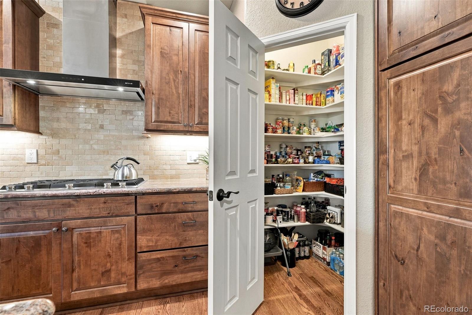 MLS Image #19 for 8161 s quatar circle,aurora, Colorado