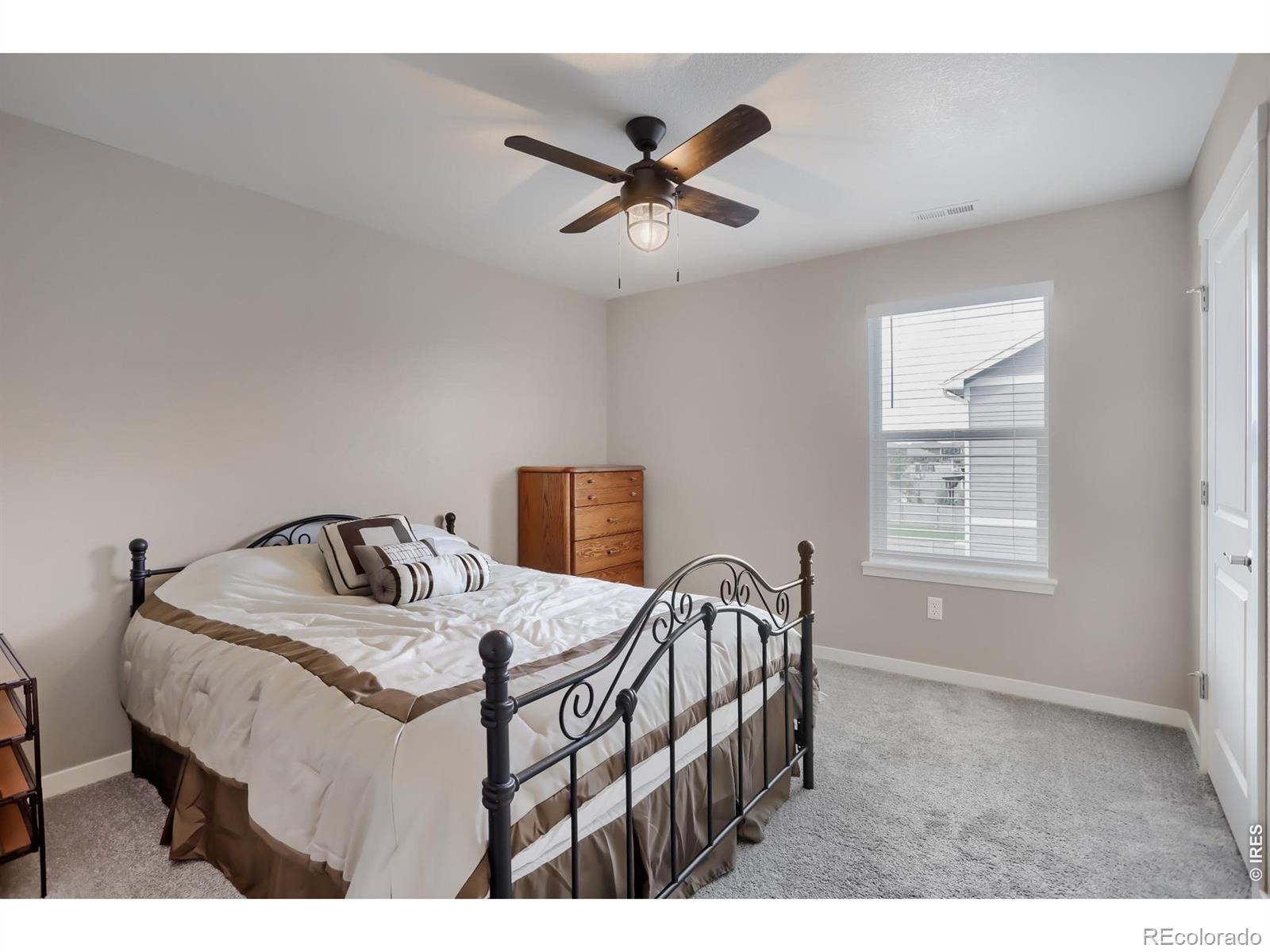 MLS Image #18 for 1489  vantage parkway,berthoud, Colorado