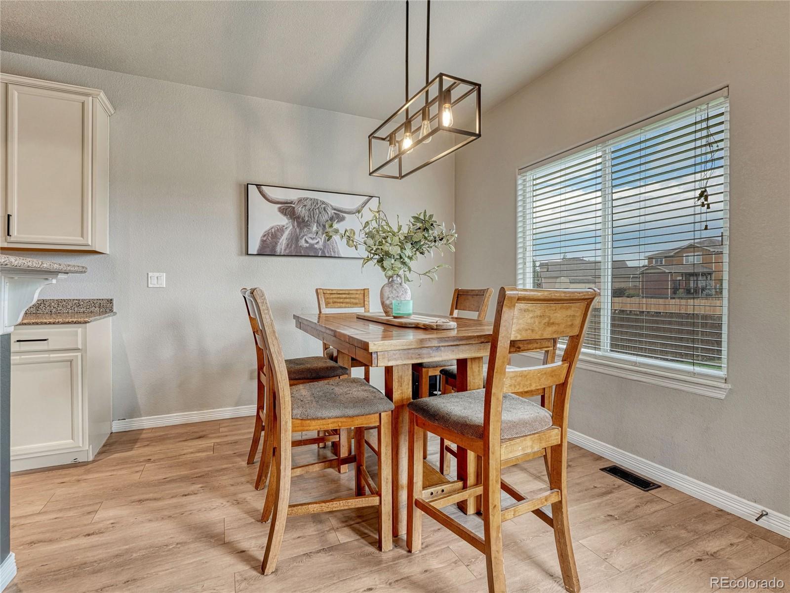 MLS Image #11 for 10082  intrepid way,colorado springs, Colorado