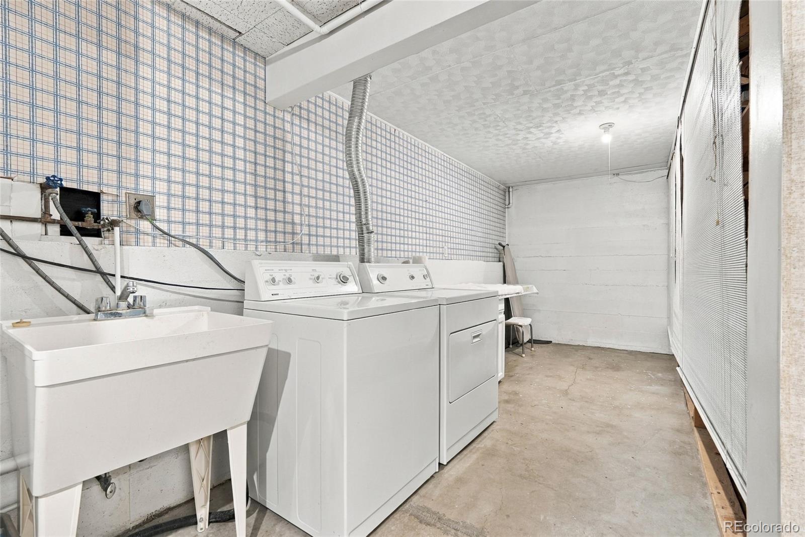 MLS Image #40 for 12234 w applewood knolls drive,denver, Colorado