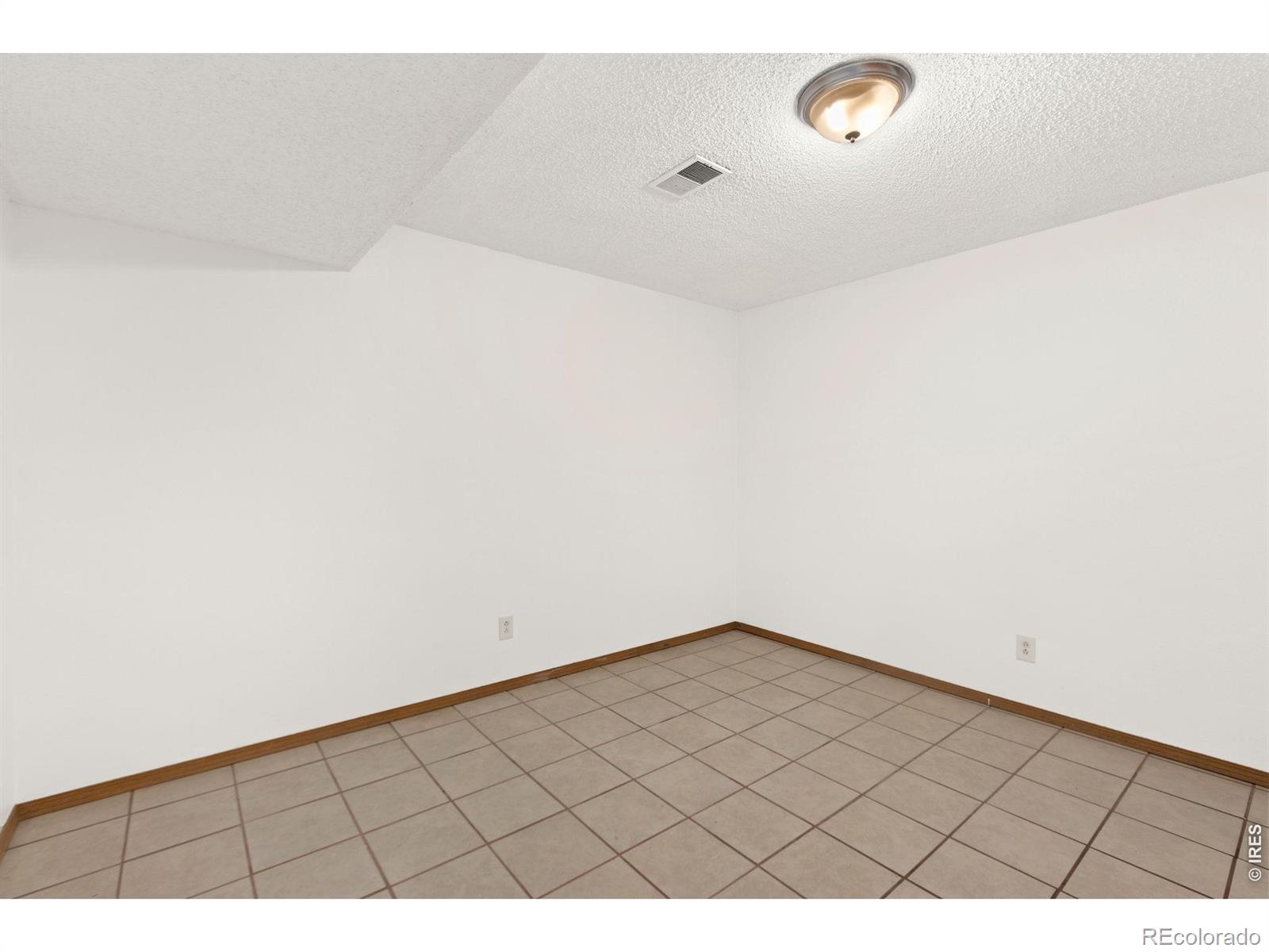 MLS Image #15 for 3507  burlington avenue,evans, Colorado