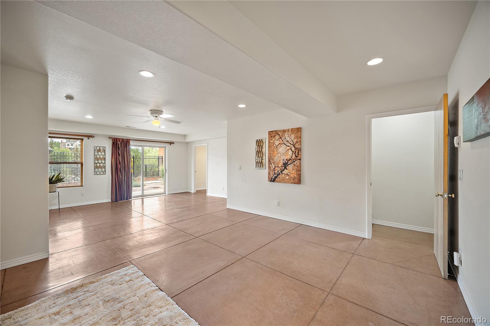 MLS Image #21 for 18  taos place,manitou springs, Colorado