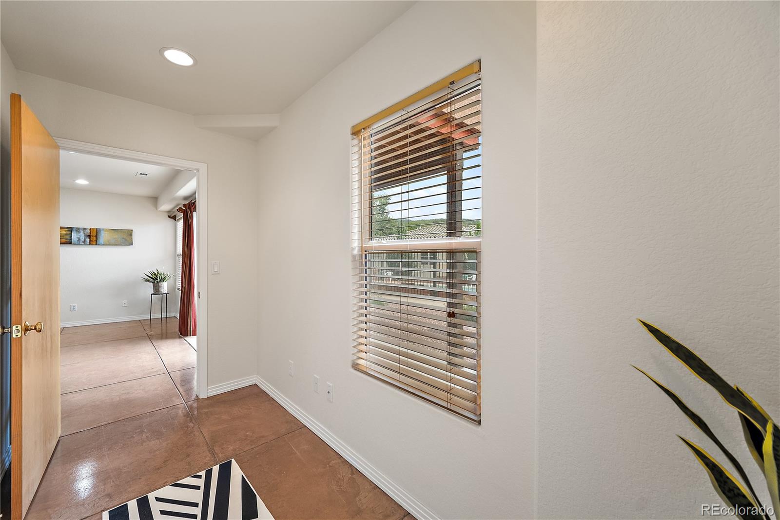 MLS Image #24 for 18  taos place,manitou springs, Colorado