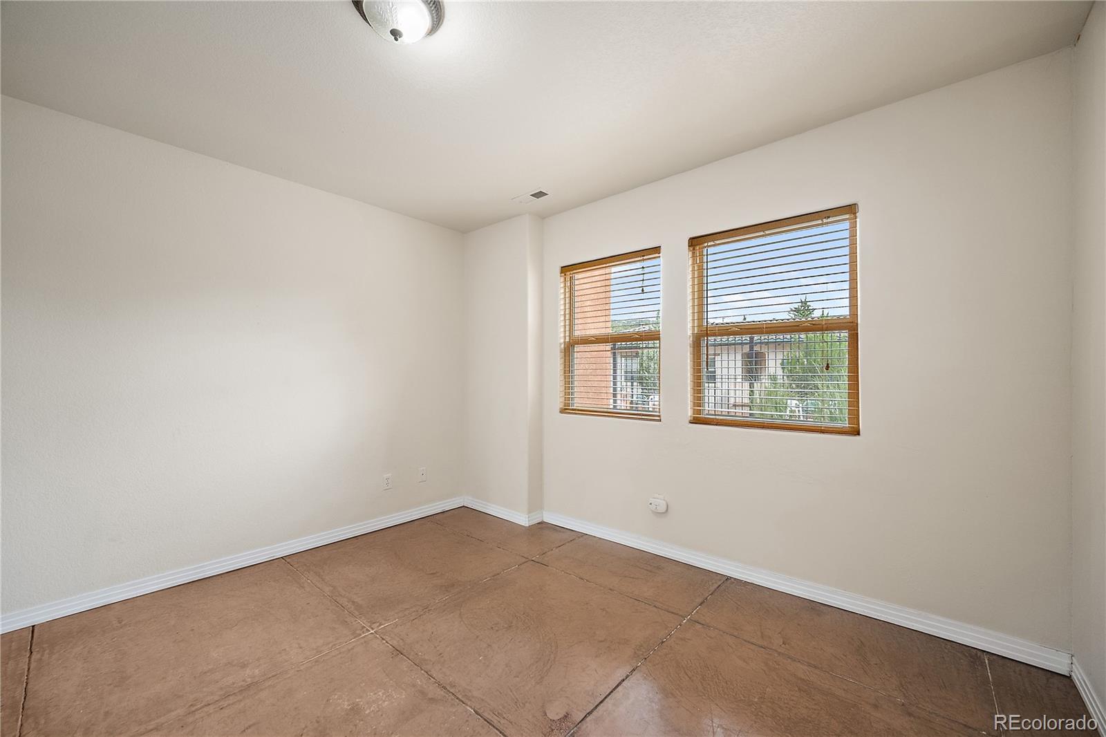 MLS Image #28 for 18  taos place,manitou springs, Colorado