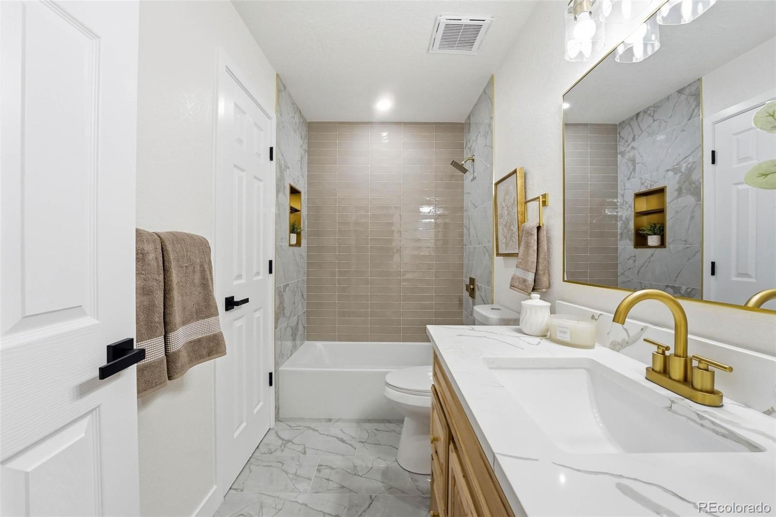 MLS Image #13 for 7217 w 79th drive,arvada, Colorado