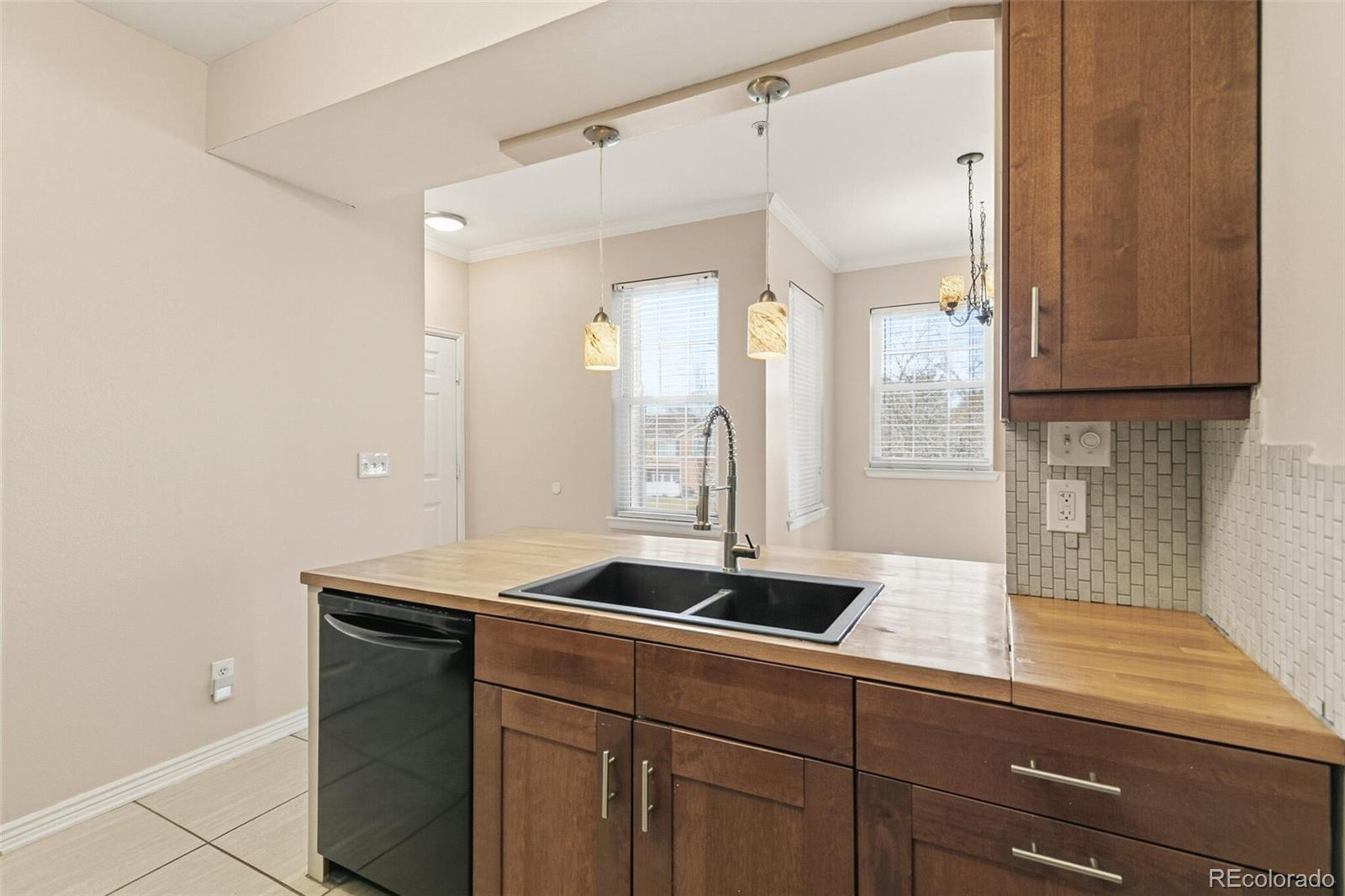 MLS Image #16 for 12766  ironstone way,parker, Colorado