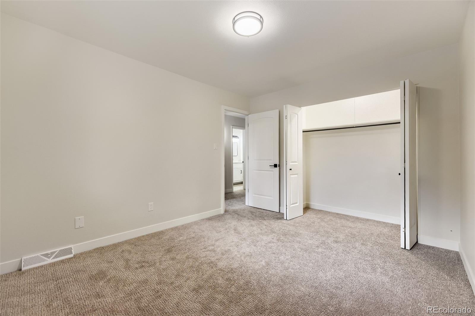 MLS Image #6 for 9008 e mansfield avenue,denver, Colorado