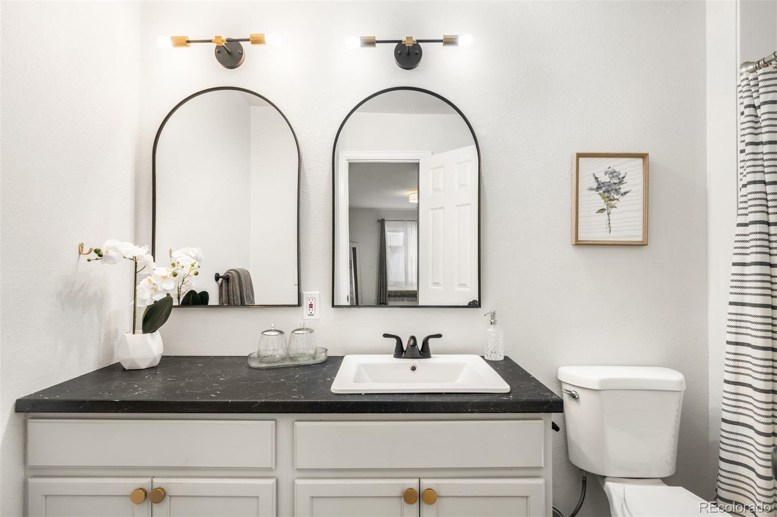 MLS Image #16 for 3600 s pierce street,denver, Colorado