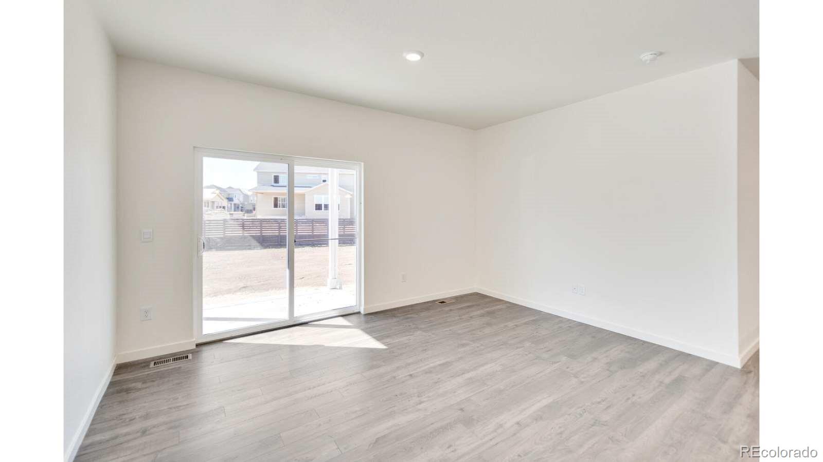 MLS Image #6 for 393 n amory street,watkins, Colorado