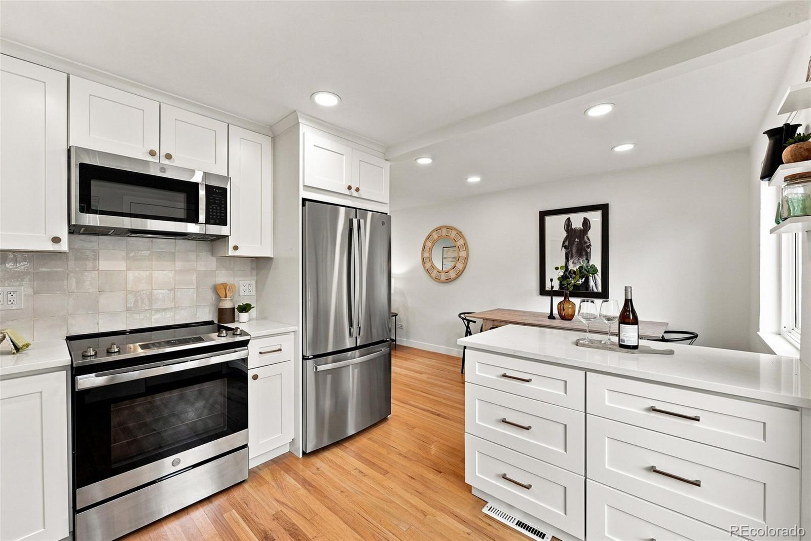 MLS Image #17 for 1364  ivanhoe street,denver, Colorado