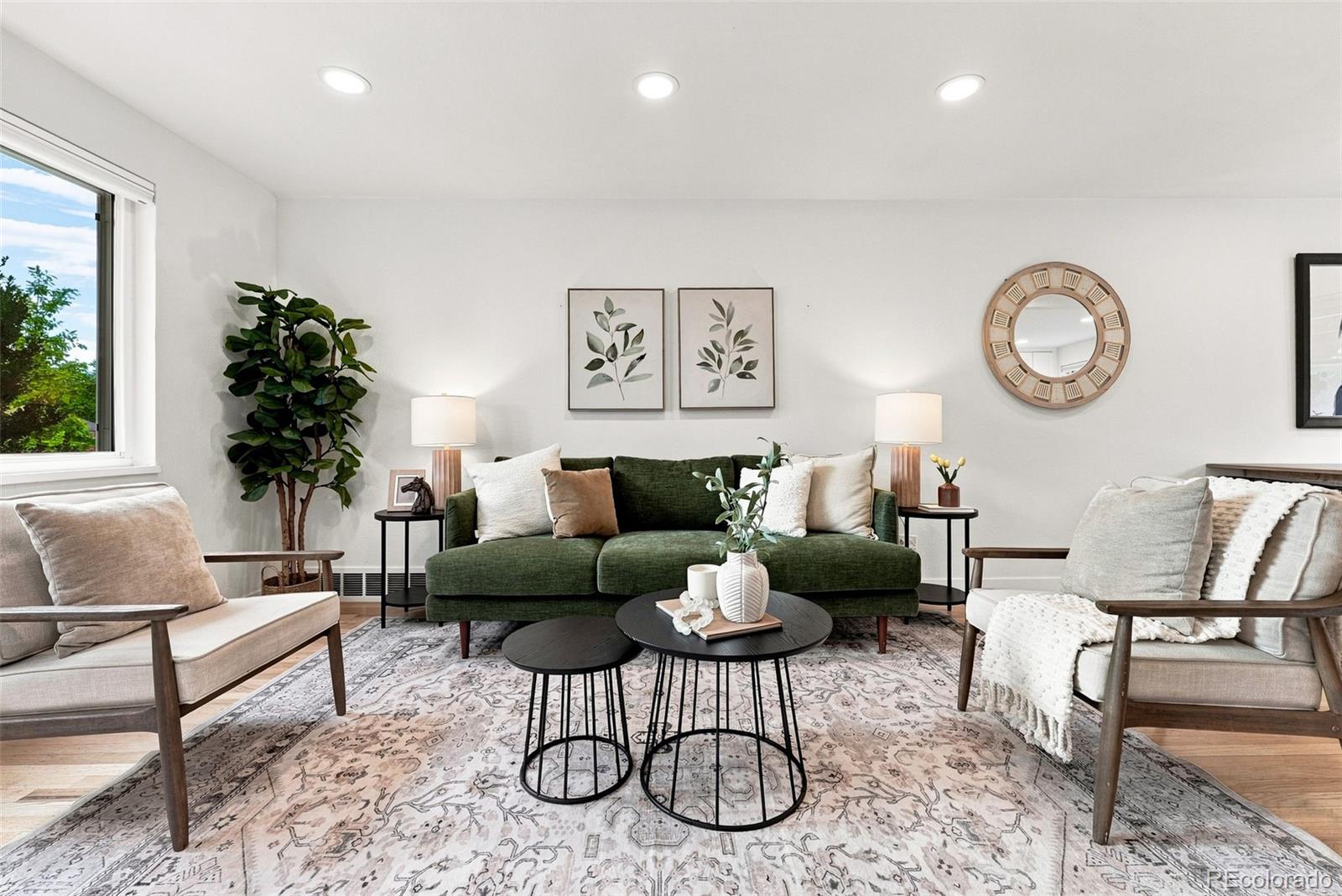 MLS Image #4 for 1364  ivanhoe street,denver, Colorado