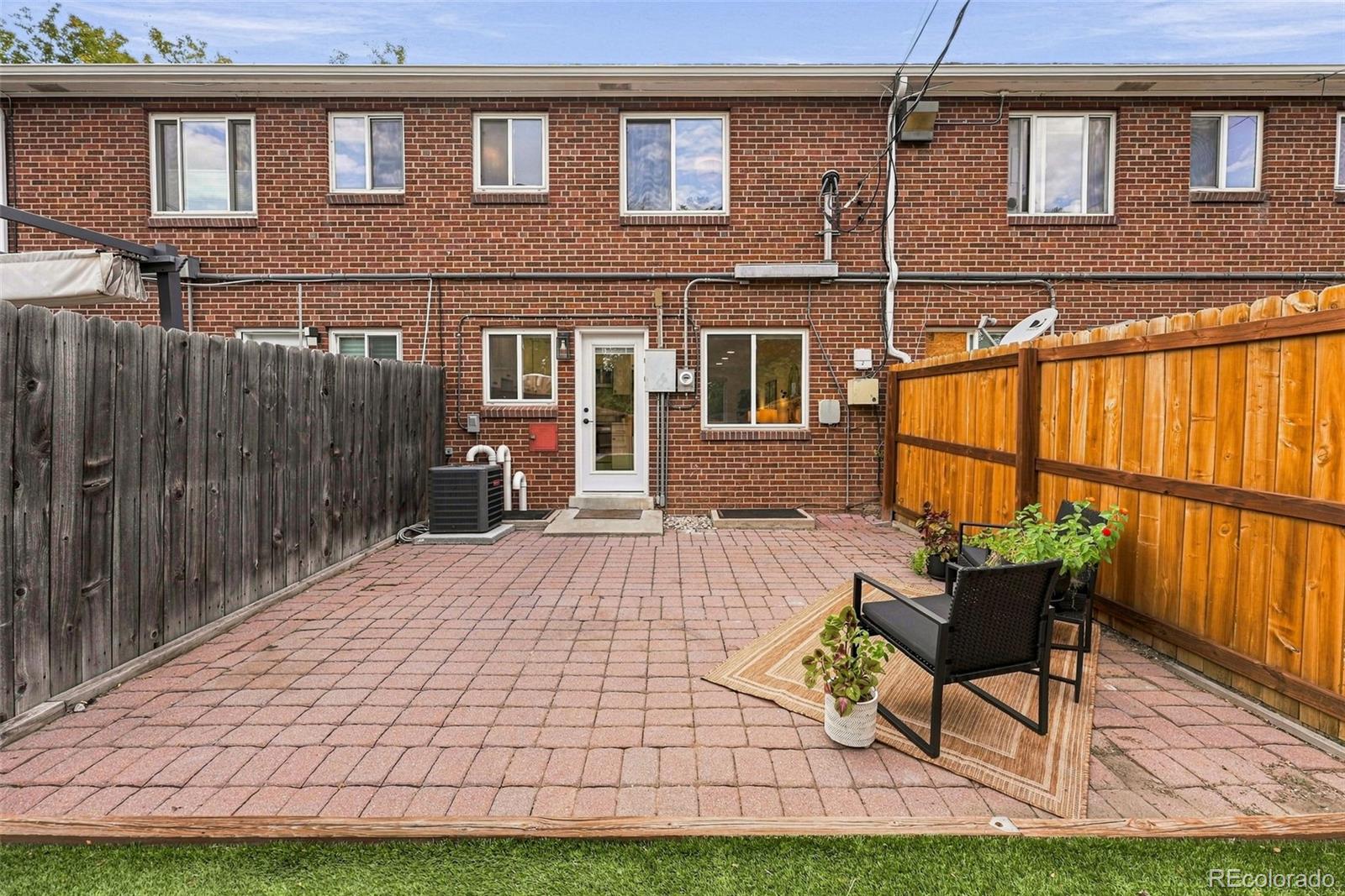MLS Image #41 for 1364  ivanhoe street,denver, Colorado