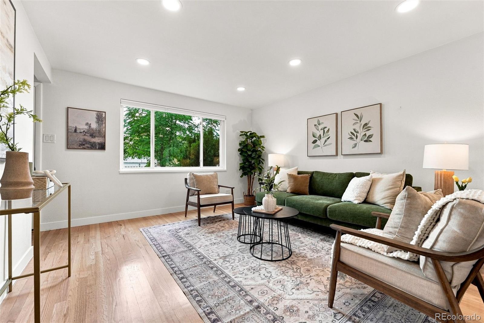 MLS Image #7 for 1364  ivanhoe street,denver, Colorado