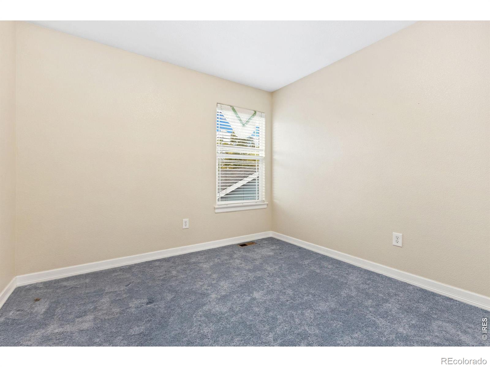 MLS Image #18 for 1114  crescent drive,windsor, Colorado