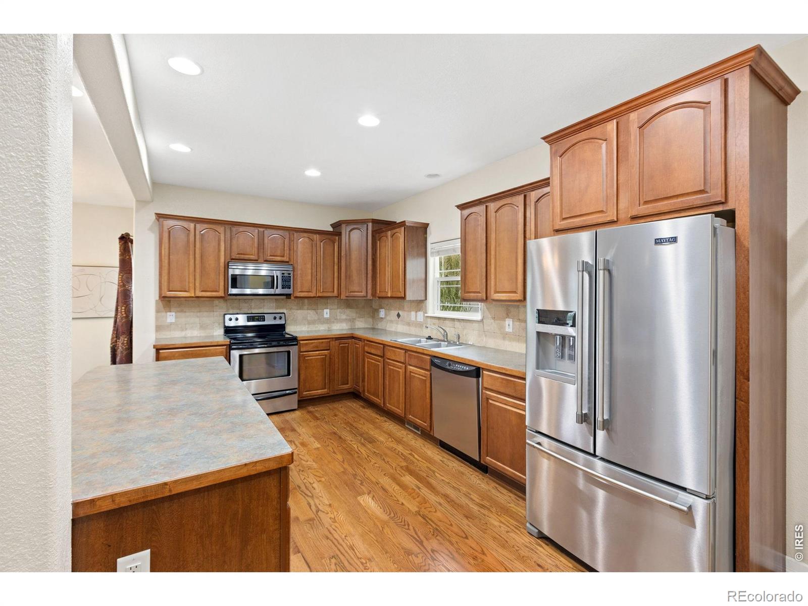 MLS Image #9 for 1114  crescent drive,windsor, Colorado