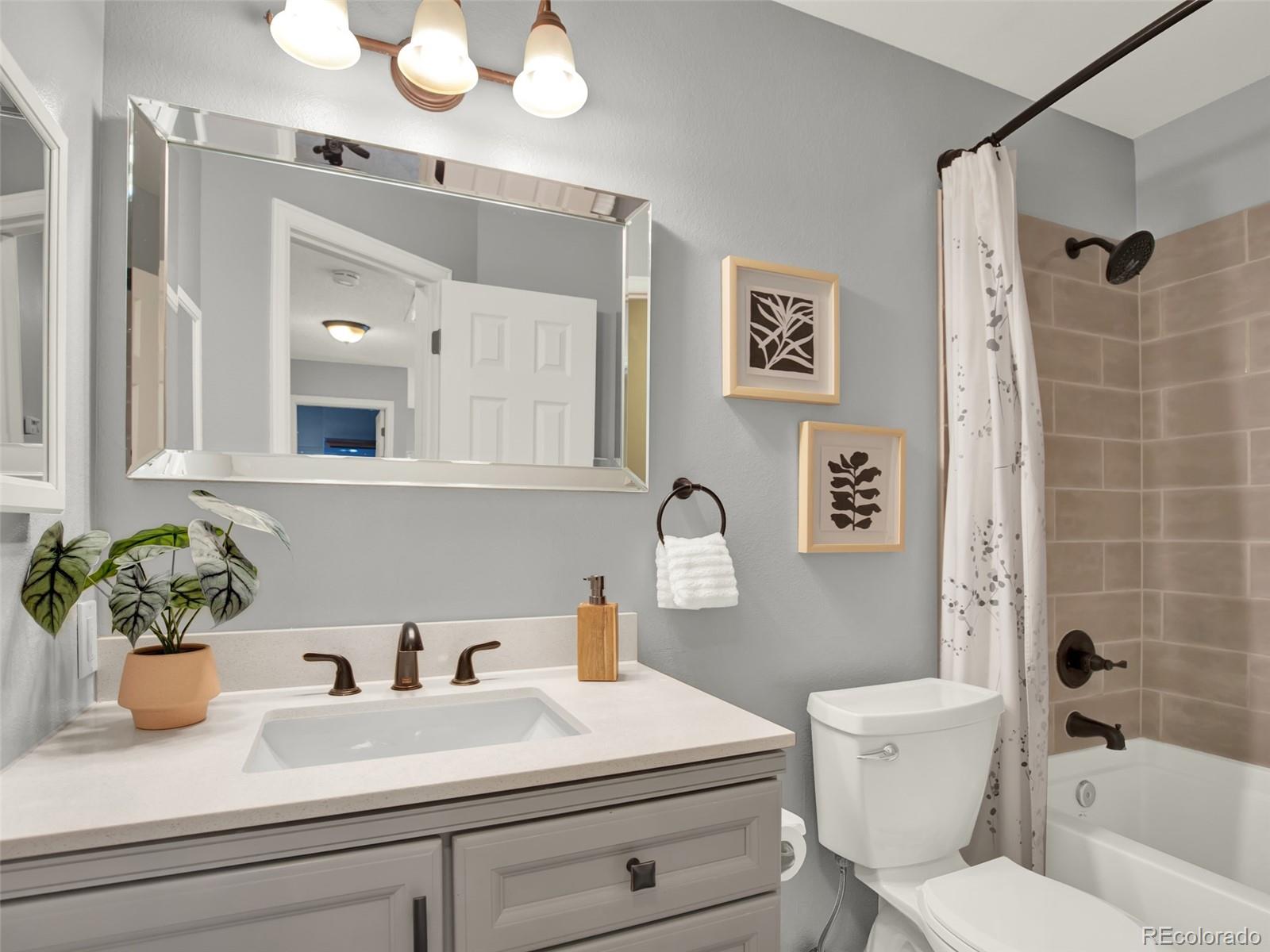 MLS Image #19 for 9199 w maryland place,denver, Colorado