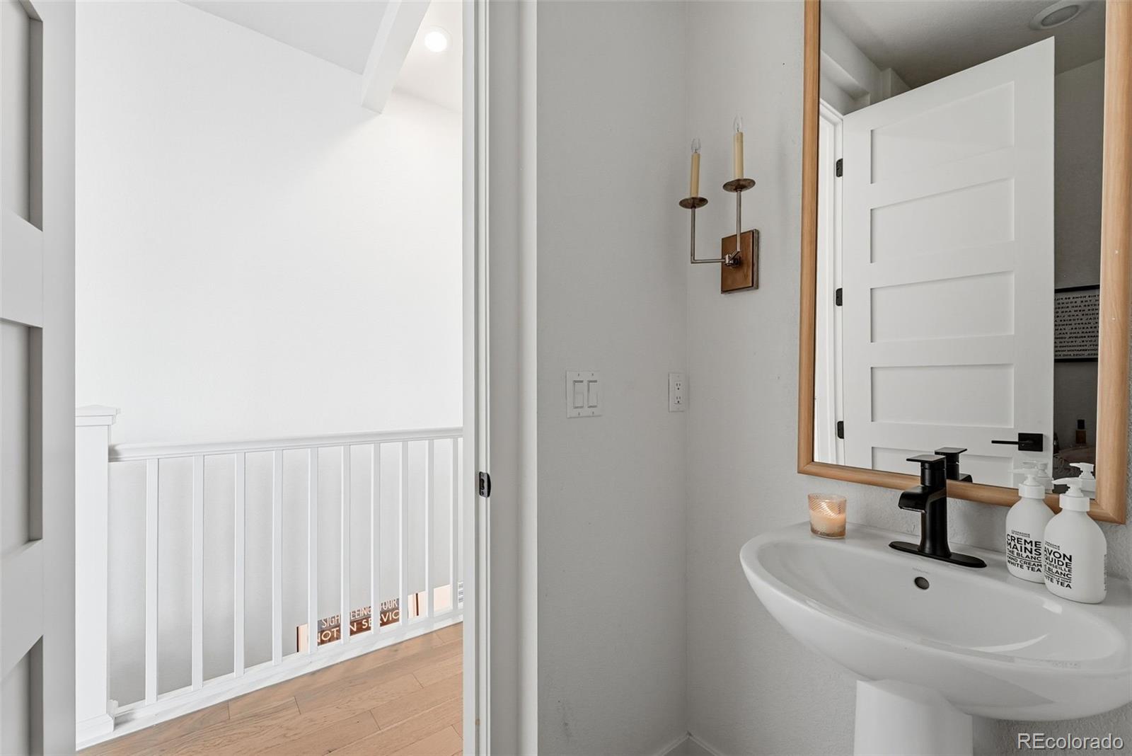 MLS Image #24 for 10110 e 63rd drive,denver, Colorado