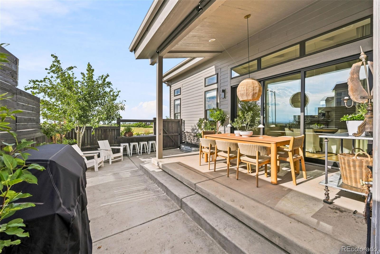 MLS Image #40 for 10110 e 63rd drive,denver, Colorado