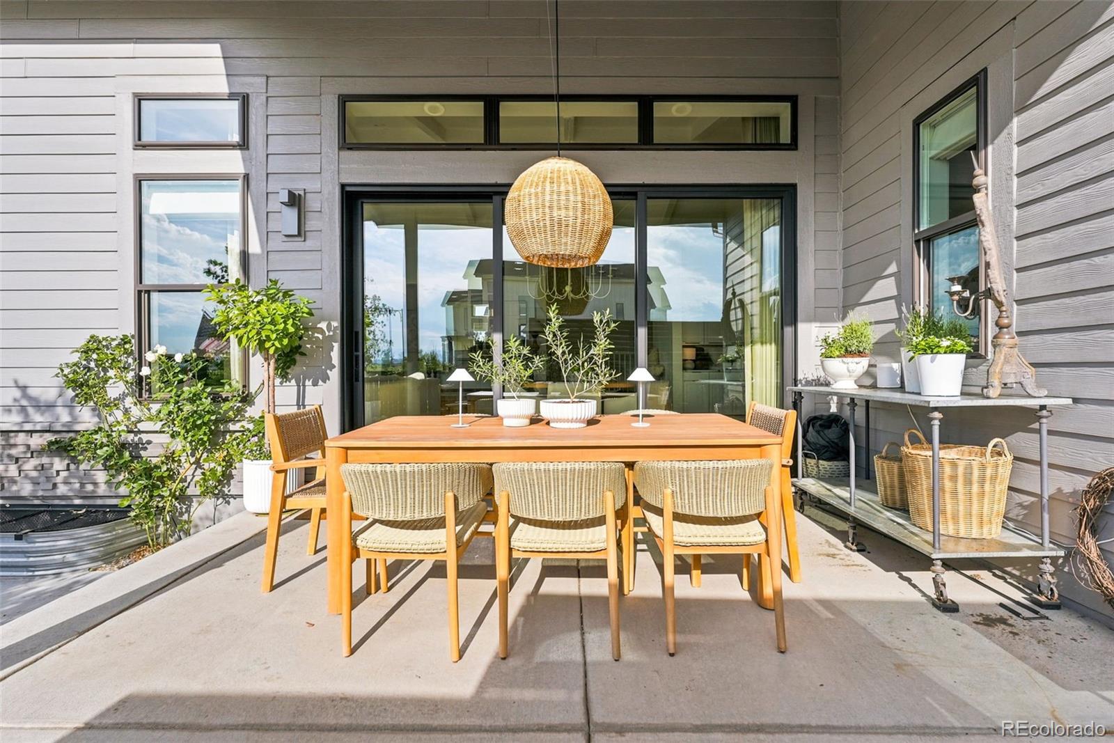 MLS Image #41 for 10110 e 63rd drive,denver, Colorado