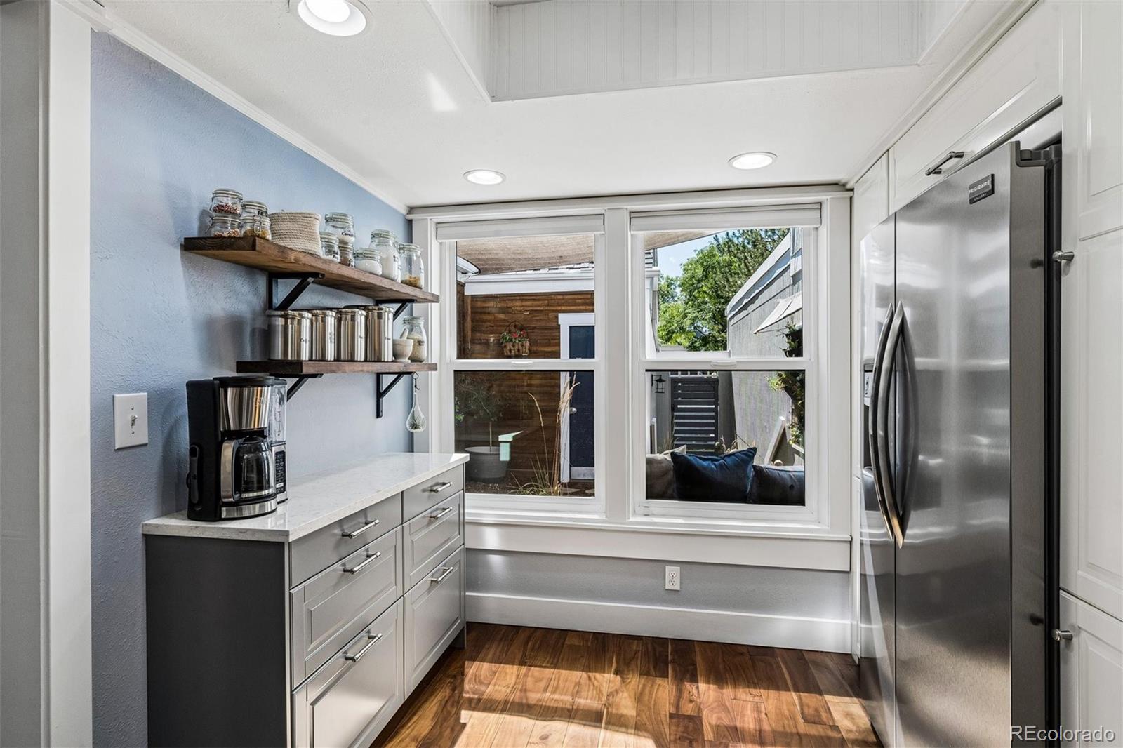MLS Image #11 for 2770 s elmira street,denver, Colorado