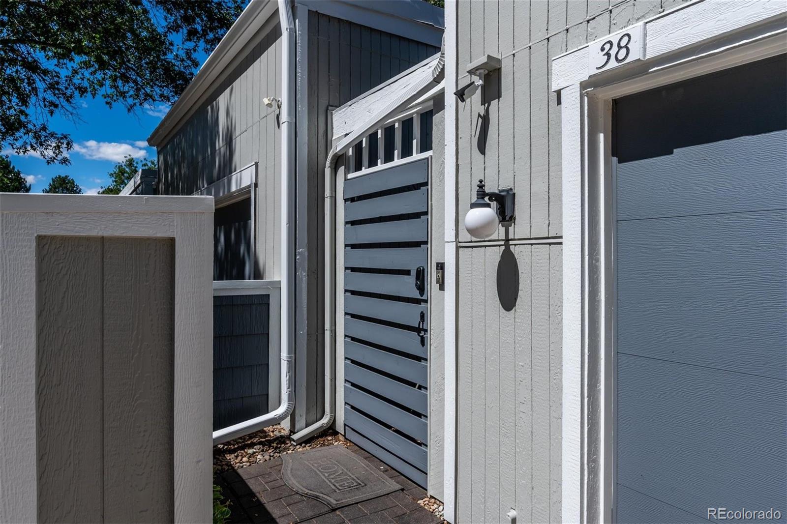 MLS Image #6 for 2770 s elmira street,denver, Colorado