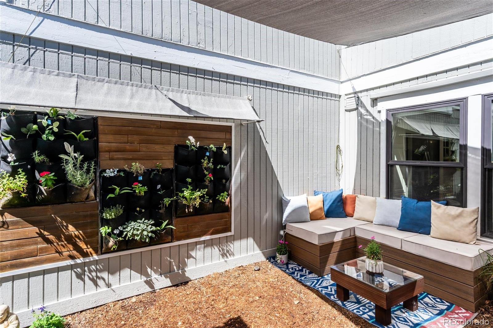 MLS Image #8 for 2770 s elmira street,denver, Colorado