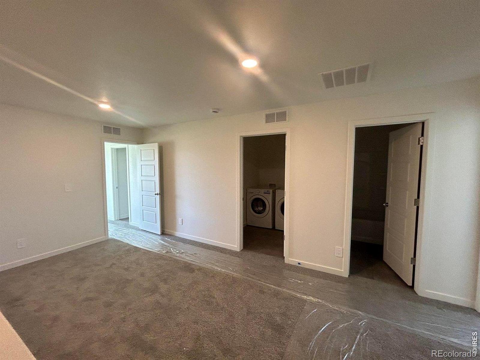 MLS Image #12 for 458  condor way,johnstown, Colorado