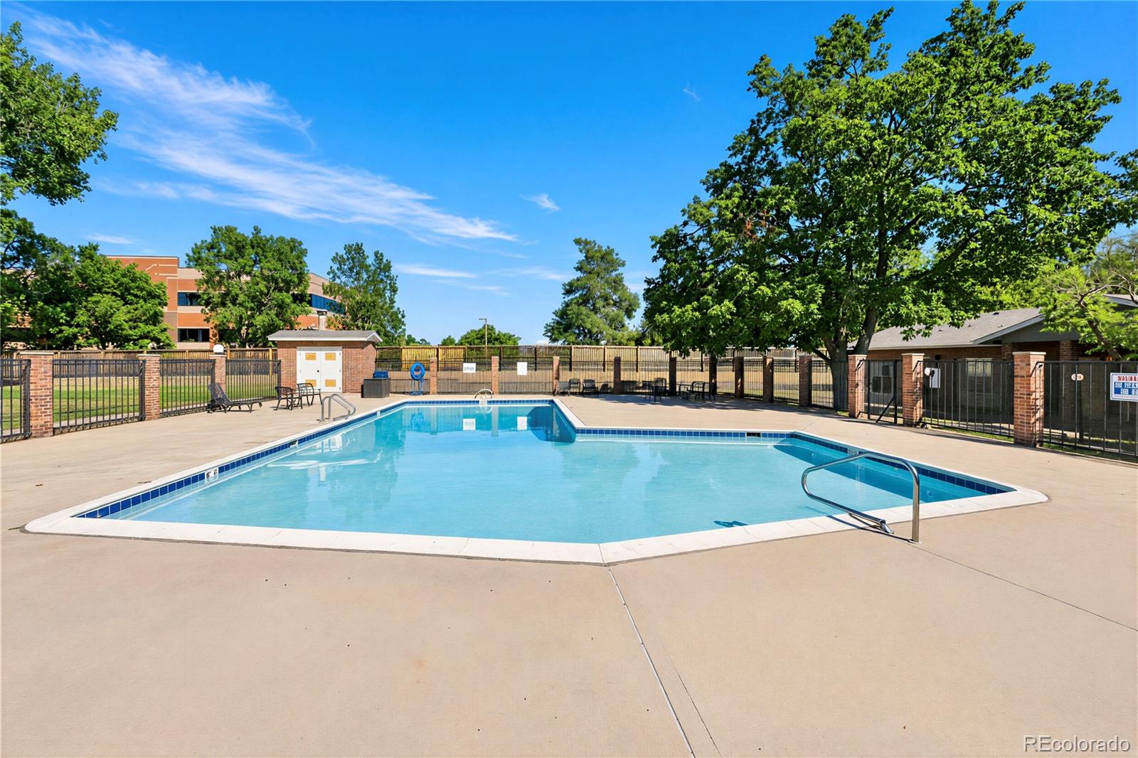 MLS Image #11 for 412 s balsam street,denver, Colorado