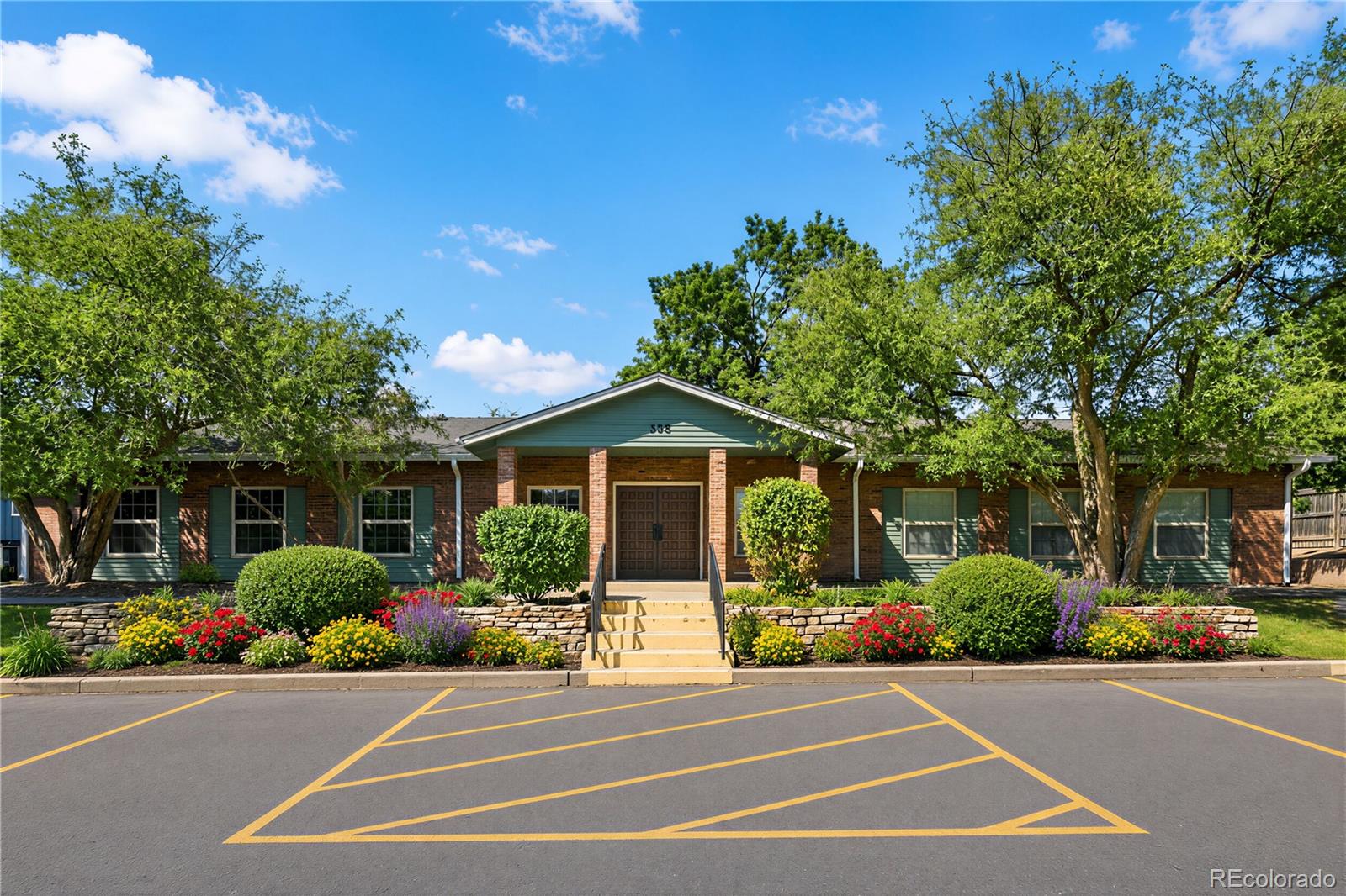 MLS Image #12 for 412 s balsam street,denver, Colorado