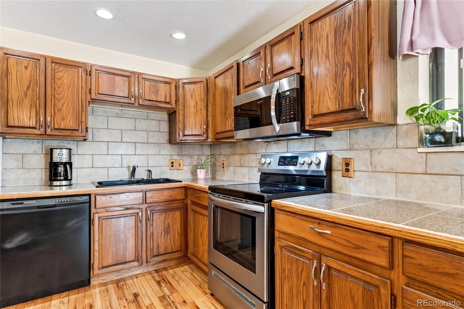 MLS Image #16 for 11901  gaylord way,northglenn, Colorado