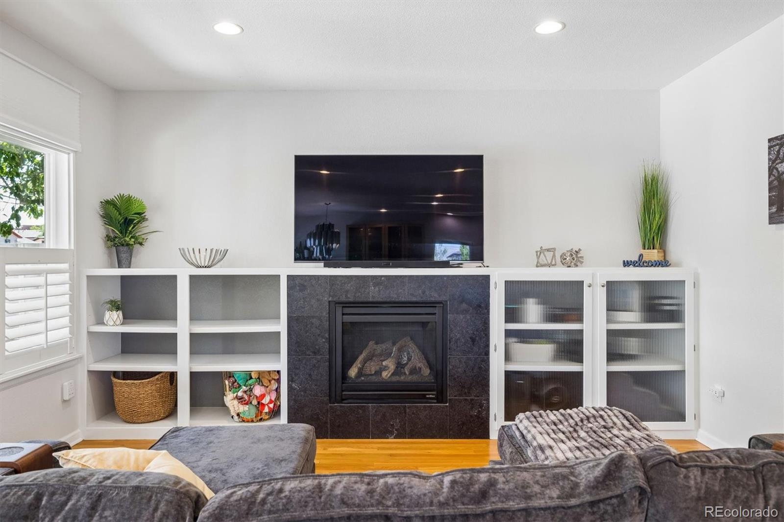 MLS Image #17 for 902 s leyden street,denver, Colorado