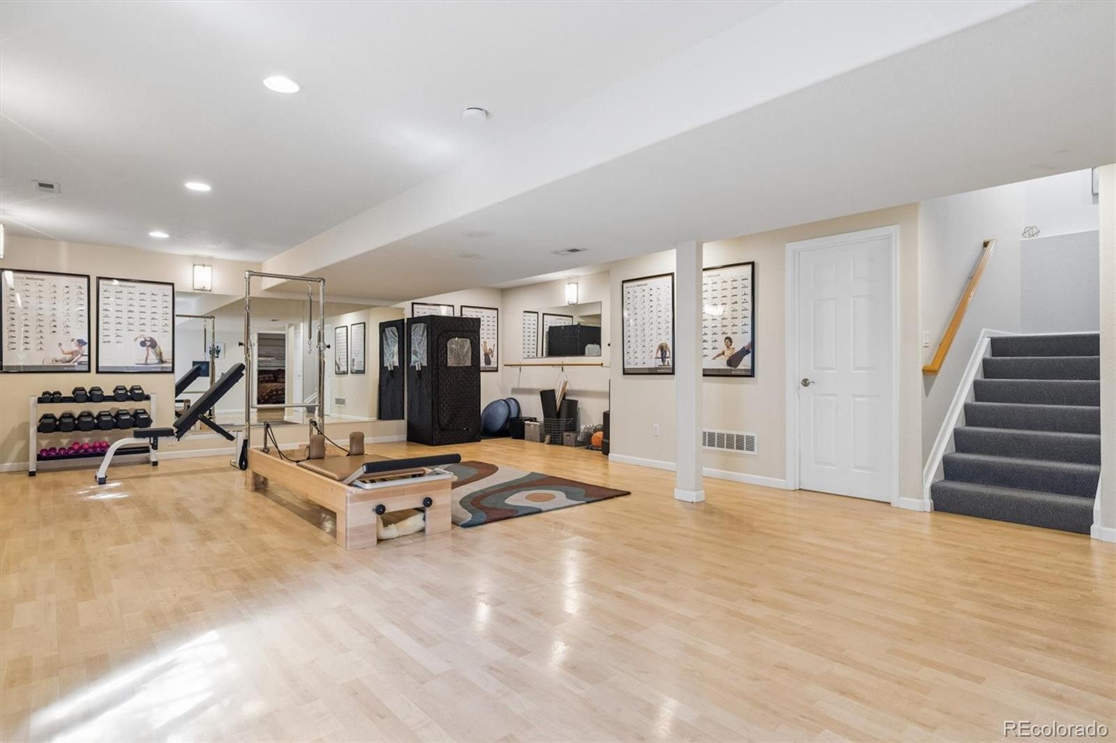 MLS Image #26 for 902 s leyden street,denver, Colorado