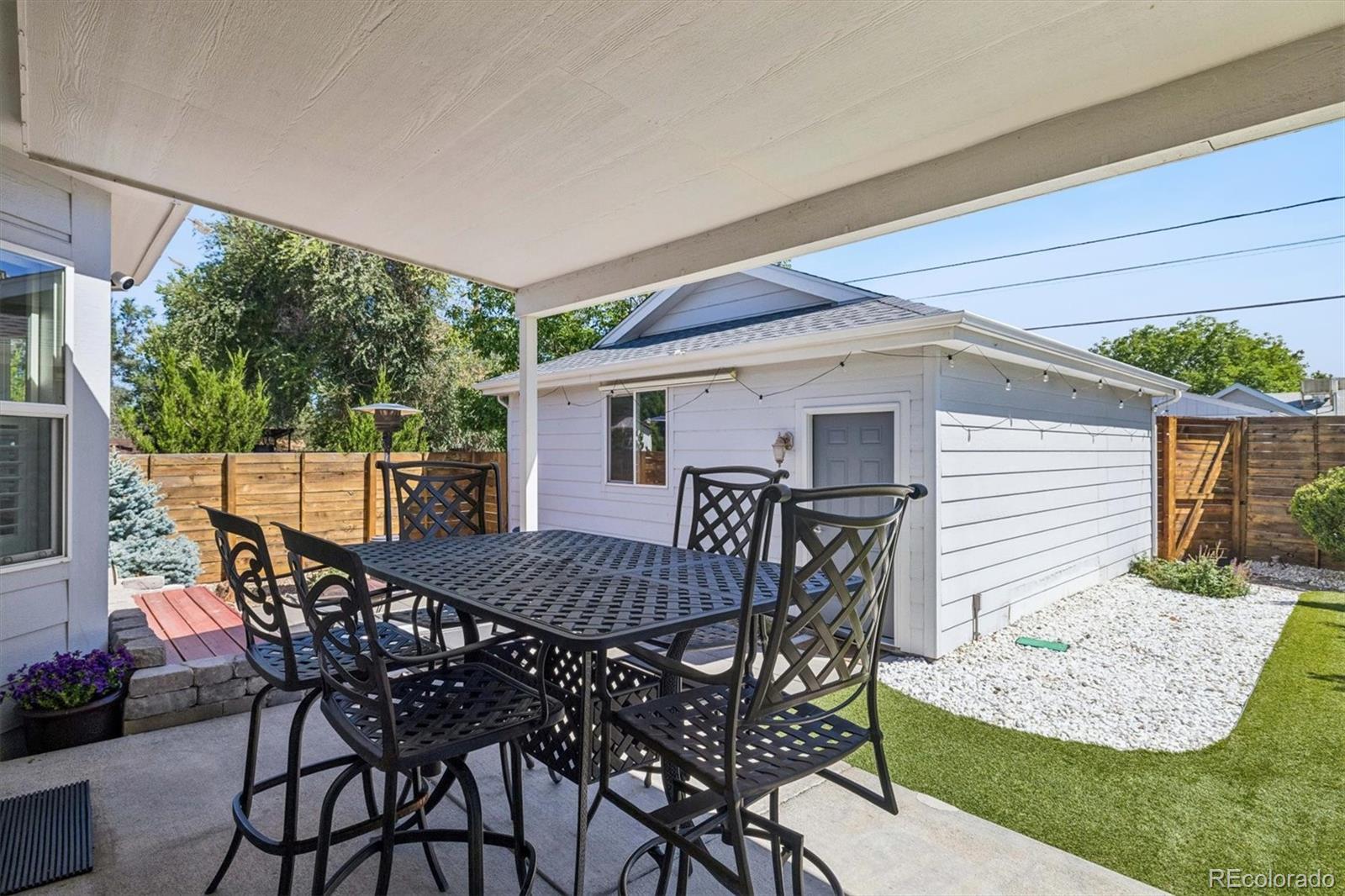 MLS Image #31 for 902 s leyden street,denver, Colorado