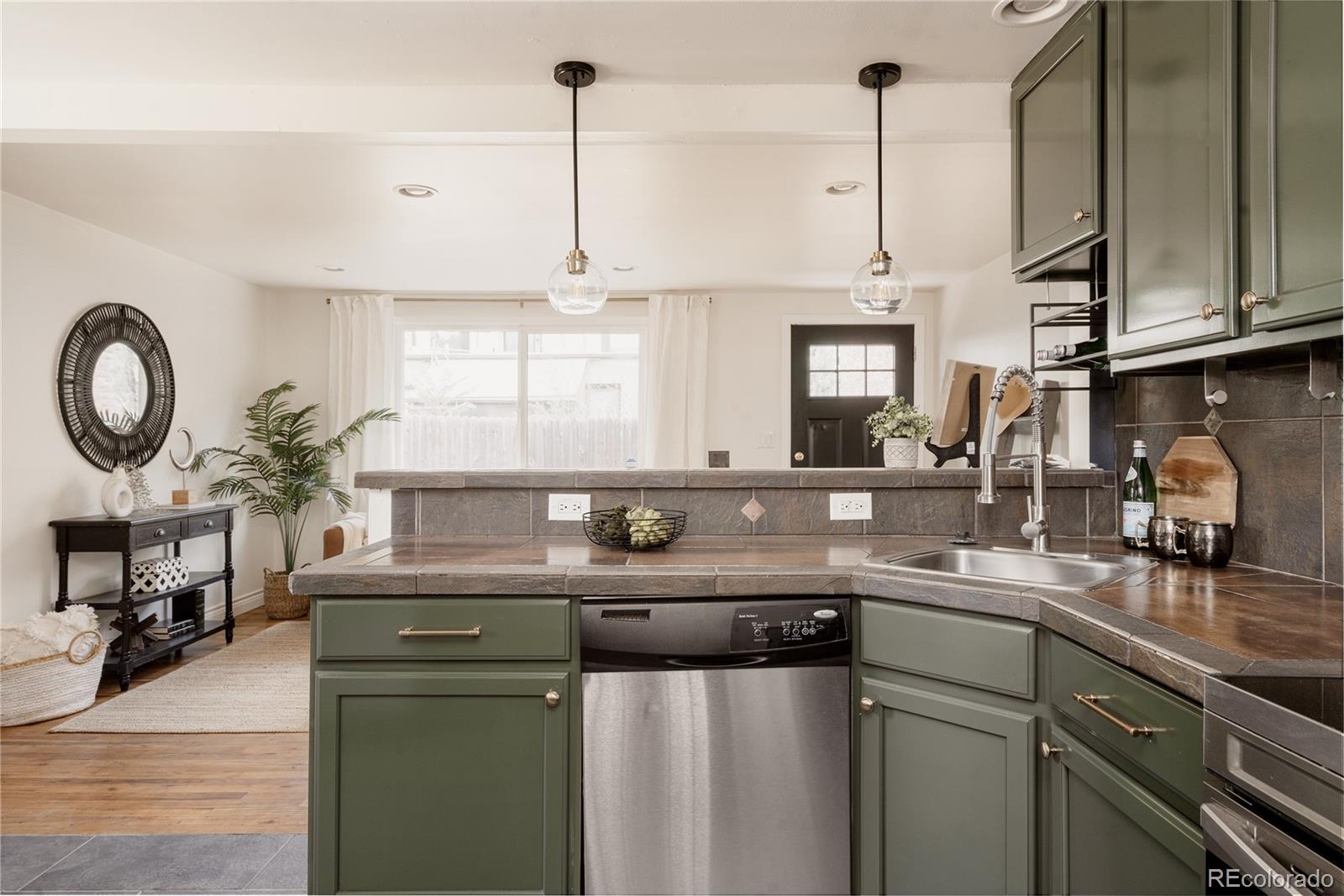 MLS Image #7 for 2615 w 26th avenue,denver, Colorado