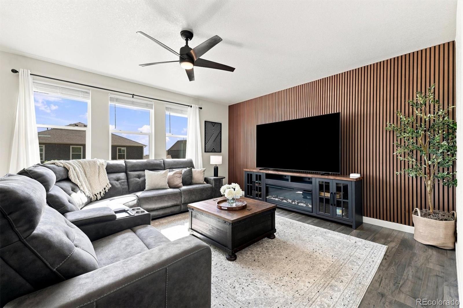 MLS Image #10 for 15732  syracuse court,thornton, Colorado