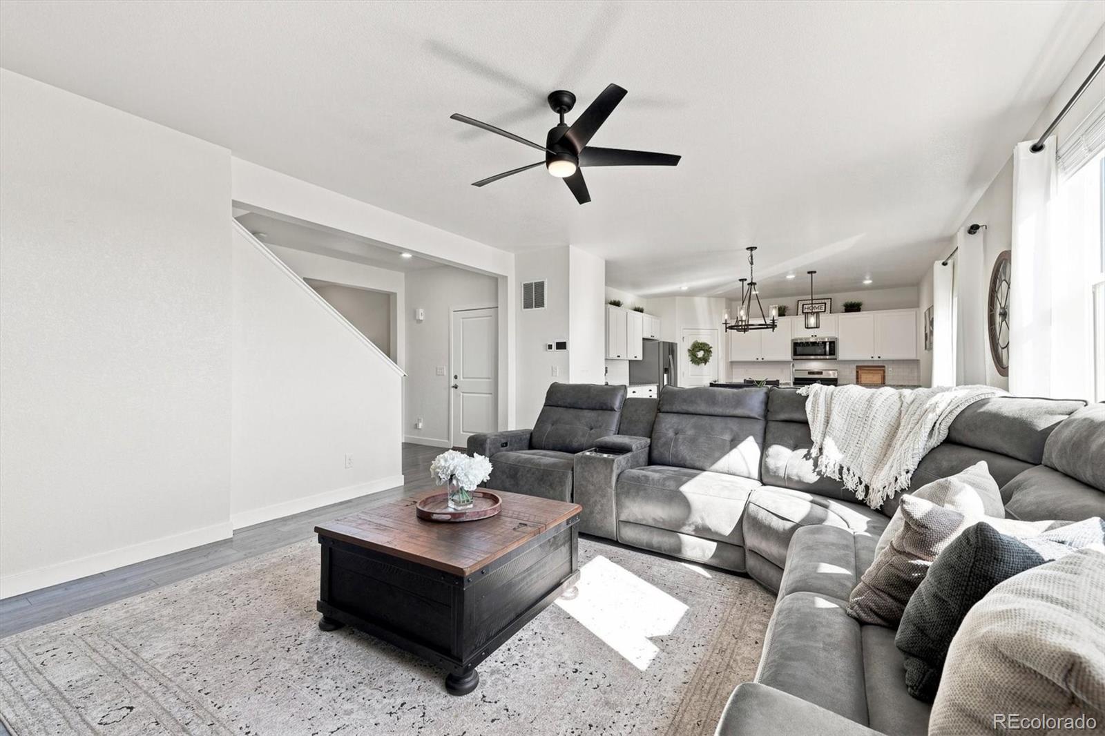MLS Image #13 for 15732  syracuse court,thornton, Colorado